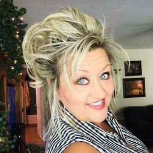 Meet your Posher, Cathy